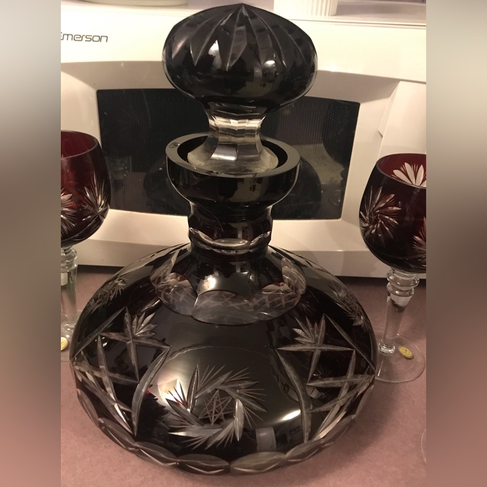 Antique red, cut to clear crystal. GORGEOUS piece, crystal wine decanter ONLY - Picture 2 of 16